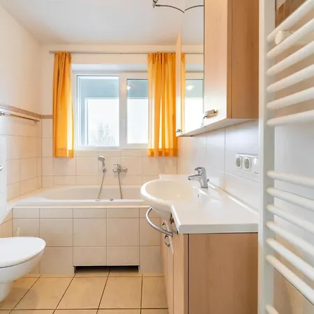 Liebevoll Eingerichtetes *