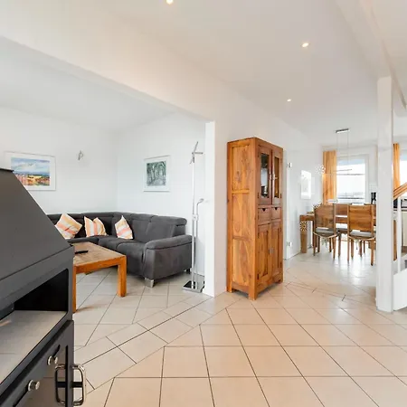 Liebevoll Eingerichtetes * רשלין